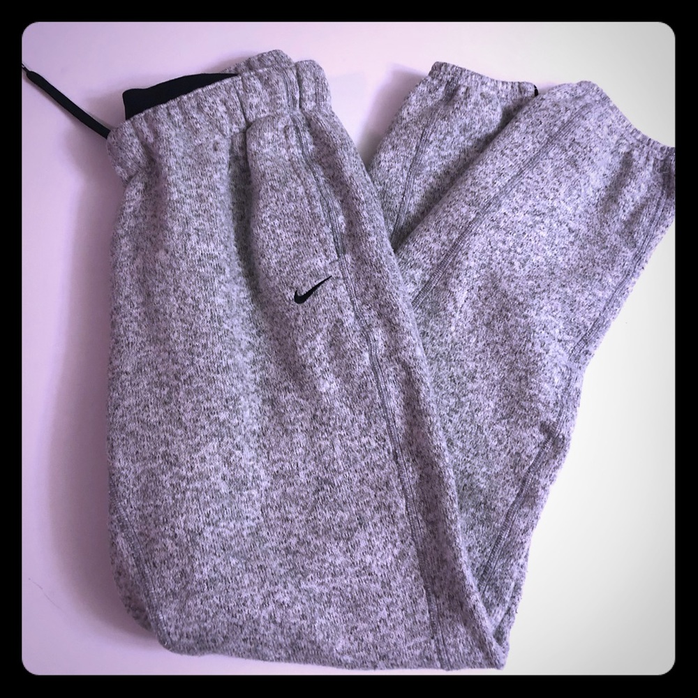 Nike sweatpants with zip at the ankles